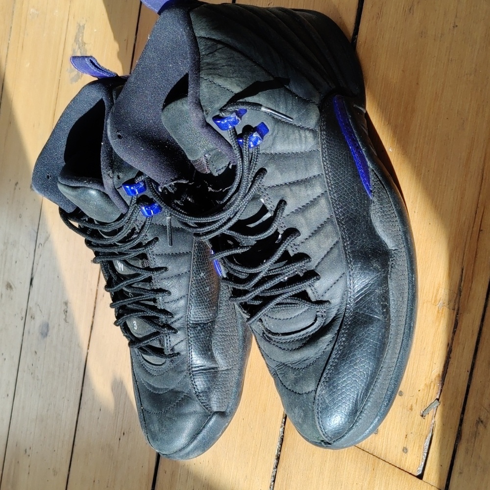 Used Nike Jordans sneakers